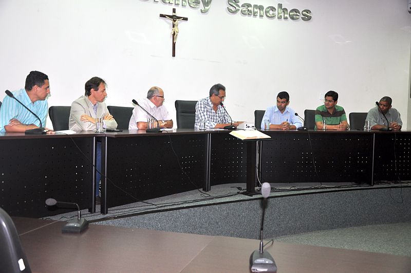 Prestação de contas à imprensa.JPG