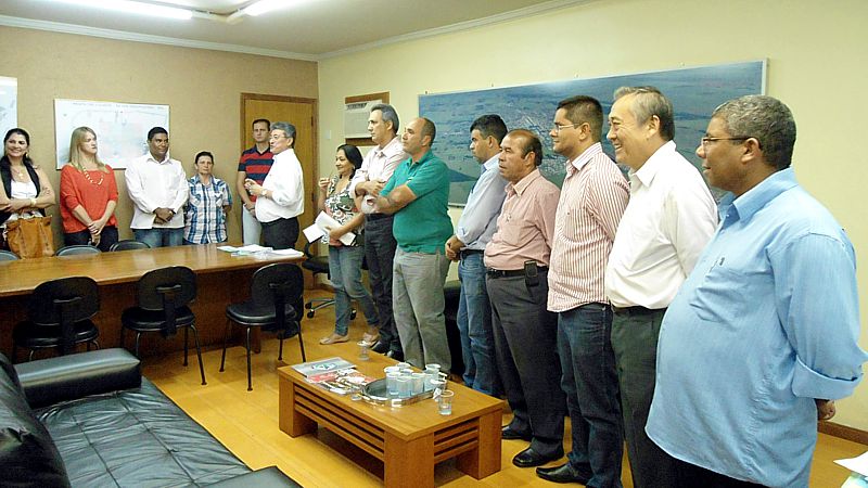 Poder Legislativo devolve recursos ao Executivo para convênios com entidades