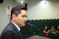 Ricardo Lima sugere colocação de placas nominativas nas ruas em todos bairros da cidade