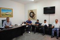 Vereadores esclarecem política de correção salarial da Câmara