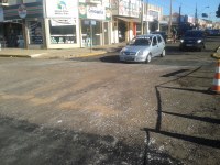 Após indicação, além de recapeamento, Moura Andrade tem valetas reformadas