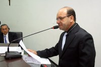 Valmirá solicita vidro de proteção para atendentes do Regional