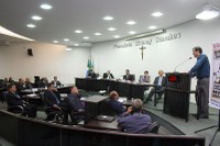 Vereadores discutem a situação médica no Brasil