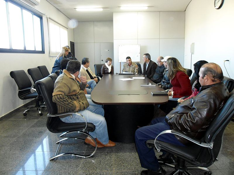 Vereadores discutem o trânsito de Nova Andradina