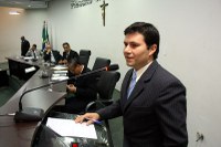 Vicente quer informações a respeito do meio ambiente