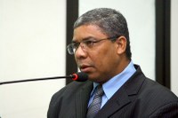 Cido Pantanal pede levantamento das bocas de lobo