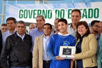 Governador André entrega prêmios do Programa Escola para o Sucesso