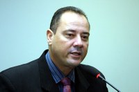 Marião da Saúde pede manutenção em canaleta