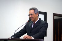 Nenão sugere aquisição de banheiros químicos para o município