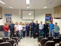 Polícia Militar apresenta projeto Bom de bola, bom na escola