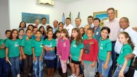 Alunos da Escola Mundo da Criança visitam a Câmara Municipal