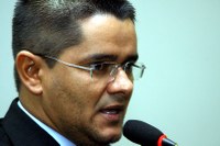 Ricardo Lima solicita infraestrutura para as zonas urbana e rural