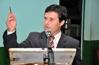 Vicente cobra explicações a respeito da prestação de serviço da Sanesul