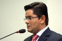 Ricardo Lima solicita serviços na Rua José Domingos