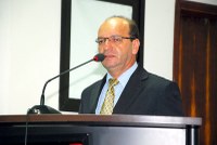 Valmirá indica operação tapa buracos