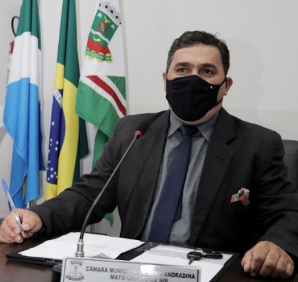 Academia ao Ar Livre, mudança de placa de sinalização e denominação de ponte são destaques na Câmara 