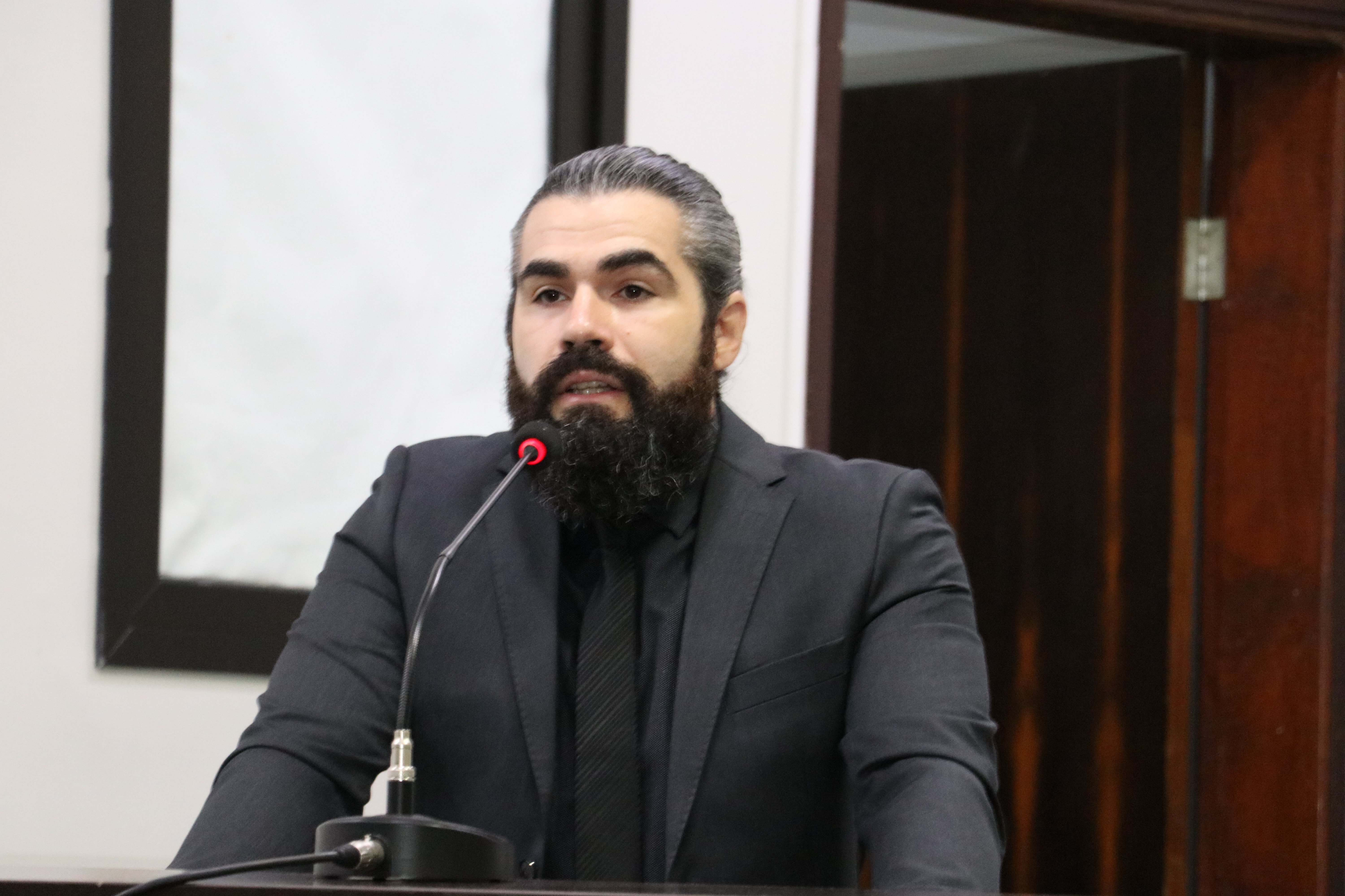 Apreensão de mais de 5 toneladas de drogas pela Polícia Civil também é destacada em moção 