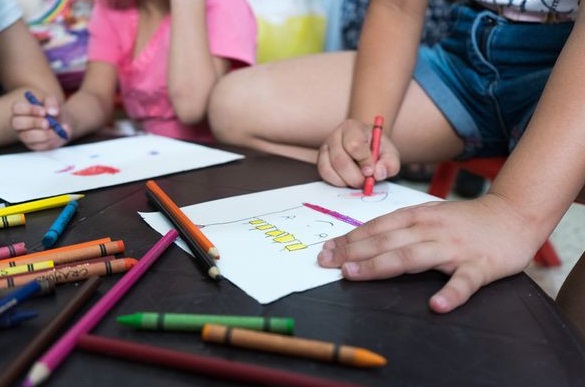 Aprovado projeto que obriga publicação de lista de espera por vagas na educação infantil 