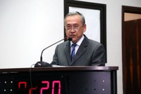 Arborização e serviços de tapa-buracos pautam indicações de Valter Yasunaka