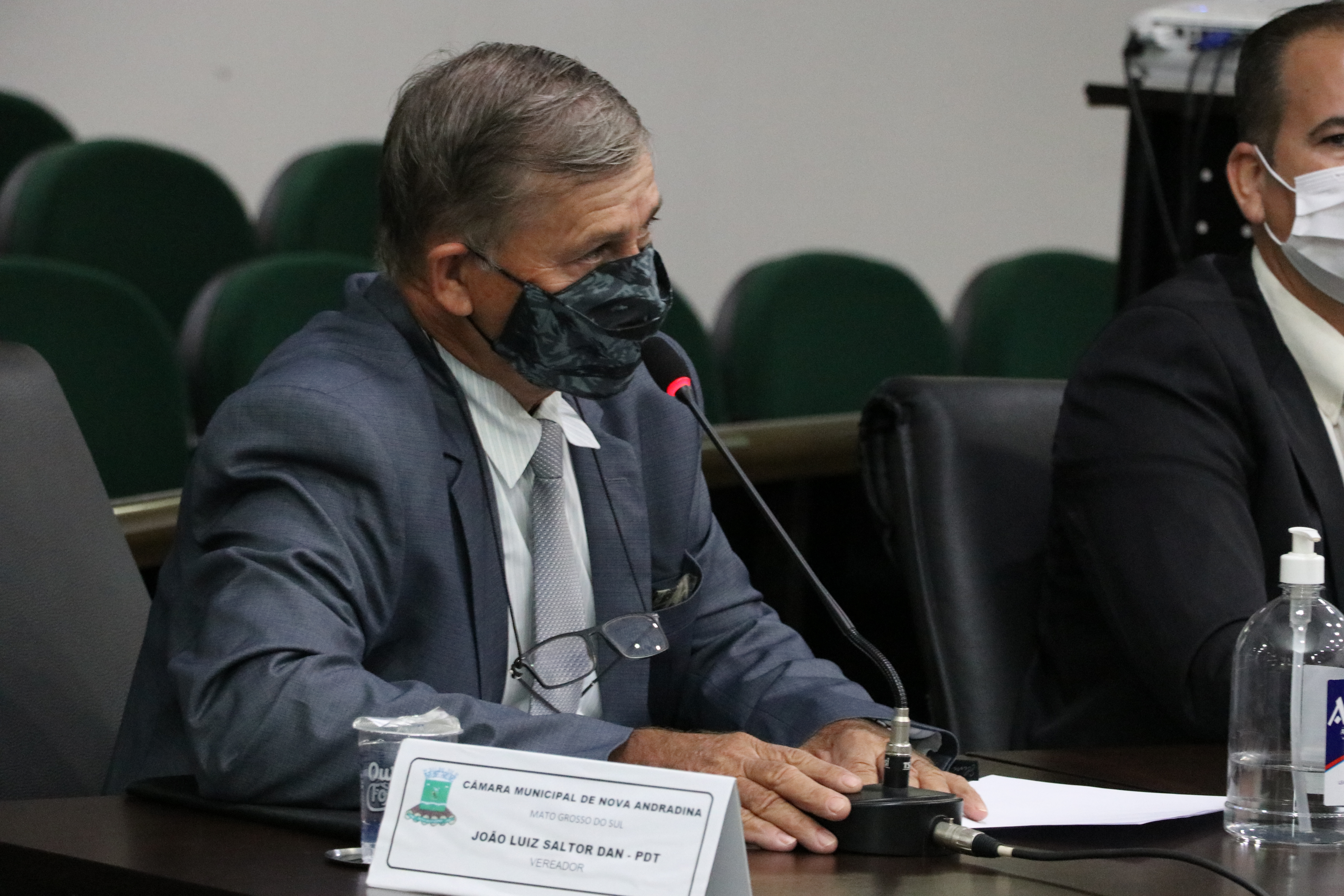 Atendimento médico e aparelho celular pautam indicações para ESF Nova Casa Verde