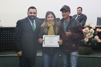Atleta de Nova Andradina é parabenizada por 1º lugar na Corrida de Outono 2022