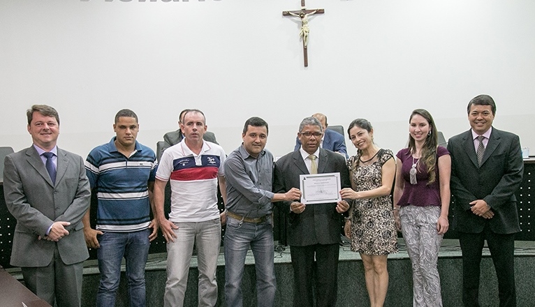 Auto Escola Willian’s recebe Moção de Parabenização