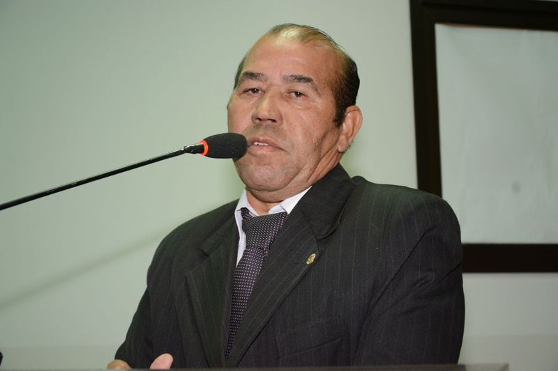 Benfeitorias para assentados pautam indicações de Zé Bugre