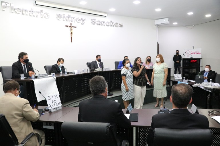 Câmara concede Moção à subsecretária estadual de Políticas para Pessoas com Deficiência 