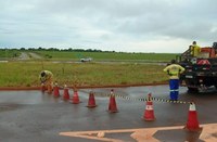 Câmara de Nova Andradina fiscaliza processo erosivo da rodovia MS-473