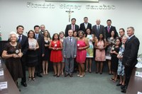 Câmara de Vereadores homenageia mulheres em sessão solene 