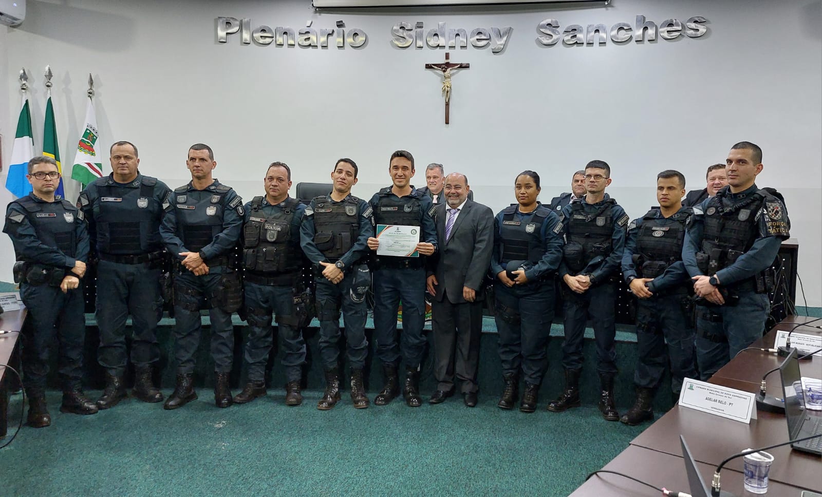 Câmara homenageia Tenente Coronel Paulo Renato por sua destacada atuação à frente da Polícia Militar