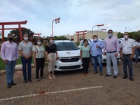 Câmara prestigia entrega de novos veículos para Semcias