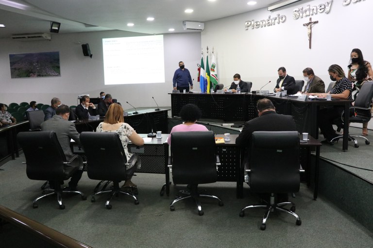 Câmara propõe biblioteca para pessoas com deficiência visual e auditiva 