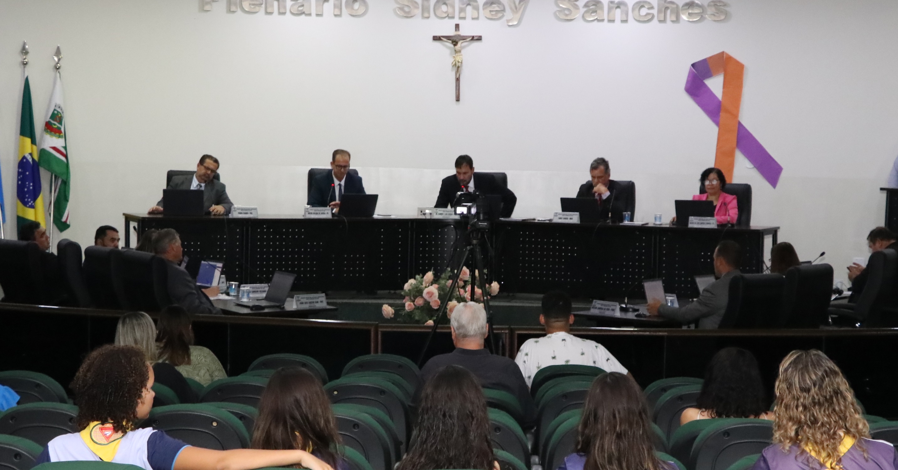 Câmara propõe mobilização com foco na campanha “Leão Amigo”