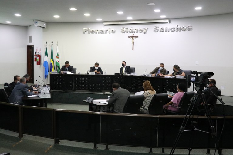 Câmara quer regulamentar permuta entre servidores, piso para motoristas e projeto de acolhimento