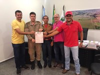 Câmara recebe visita do comandante do Corpo de Bombeiros