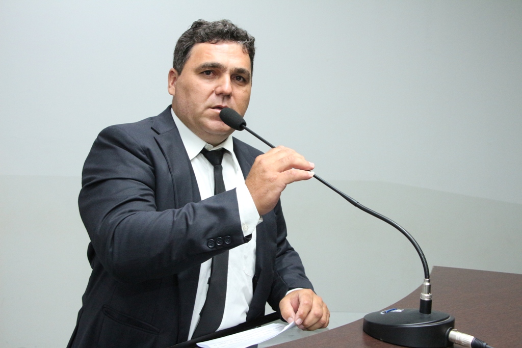 Câmara reivindica praça com academia e parque infantil para o Assentamento São João 