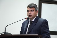 Câmara reivindica redes de esgoto em bairros e pavimentação no Distrito Industrial 