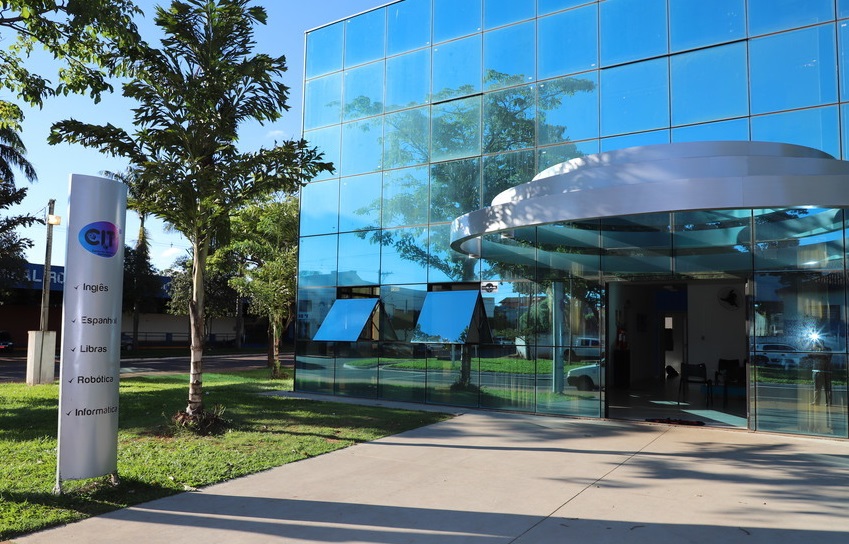 Câmara requer informações sobre o Centro de Idiomas e Tecnologias de Nova Andradina