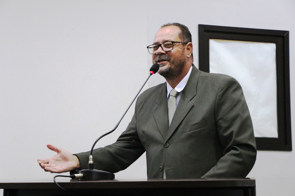 Câmara solicita contratos firmados entre prefeitura e administradora de cartões 