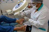 Câmara sugere criação de programa de podologia na rede pública para ampliar cuidados com a saúde dos pés