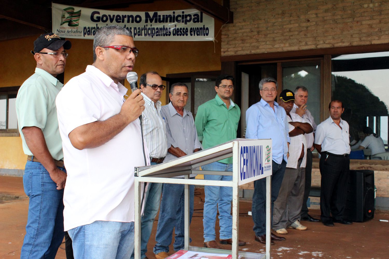 Cido Pantanal defende valorização da agricultura e acompanha entrega de equipamentos