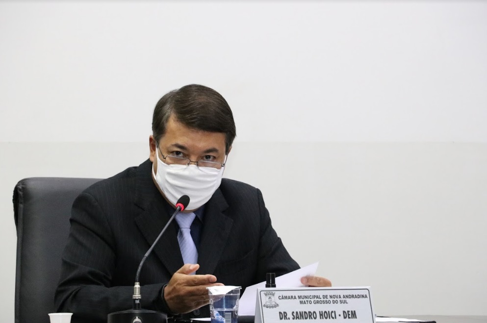 Cobrança de taxa de lixo hospitalar pauta requerimento na Câmara