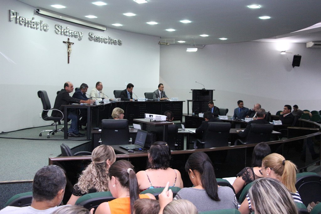 Com aprovação do plenário, indicações são encaminhadas ao Executivo