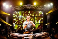 Com show de Anderson Palopoli, Câmara homenageará mães em sessão solene 