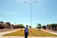 Com trabalho do vereador Valter, ruas e avenidas são iluminadas
