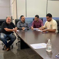 Comissão emite pareceres favoráveis a projetos que garantem continuidade de obras e pagamento da folha salarial