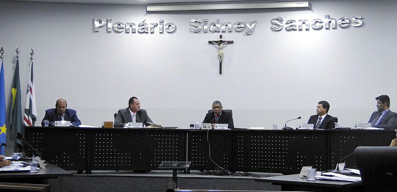 Câmara de Nova Andradina antecipa pagamento da primeira parcela do 13º