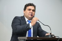 Deildo solicita manutenção em Área Institucional no Portal do Parque