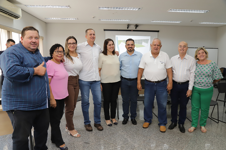 Dinheiro devolvido pela Câmara ao município ajuda na compra de terreno para construção de casas populares